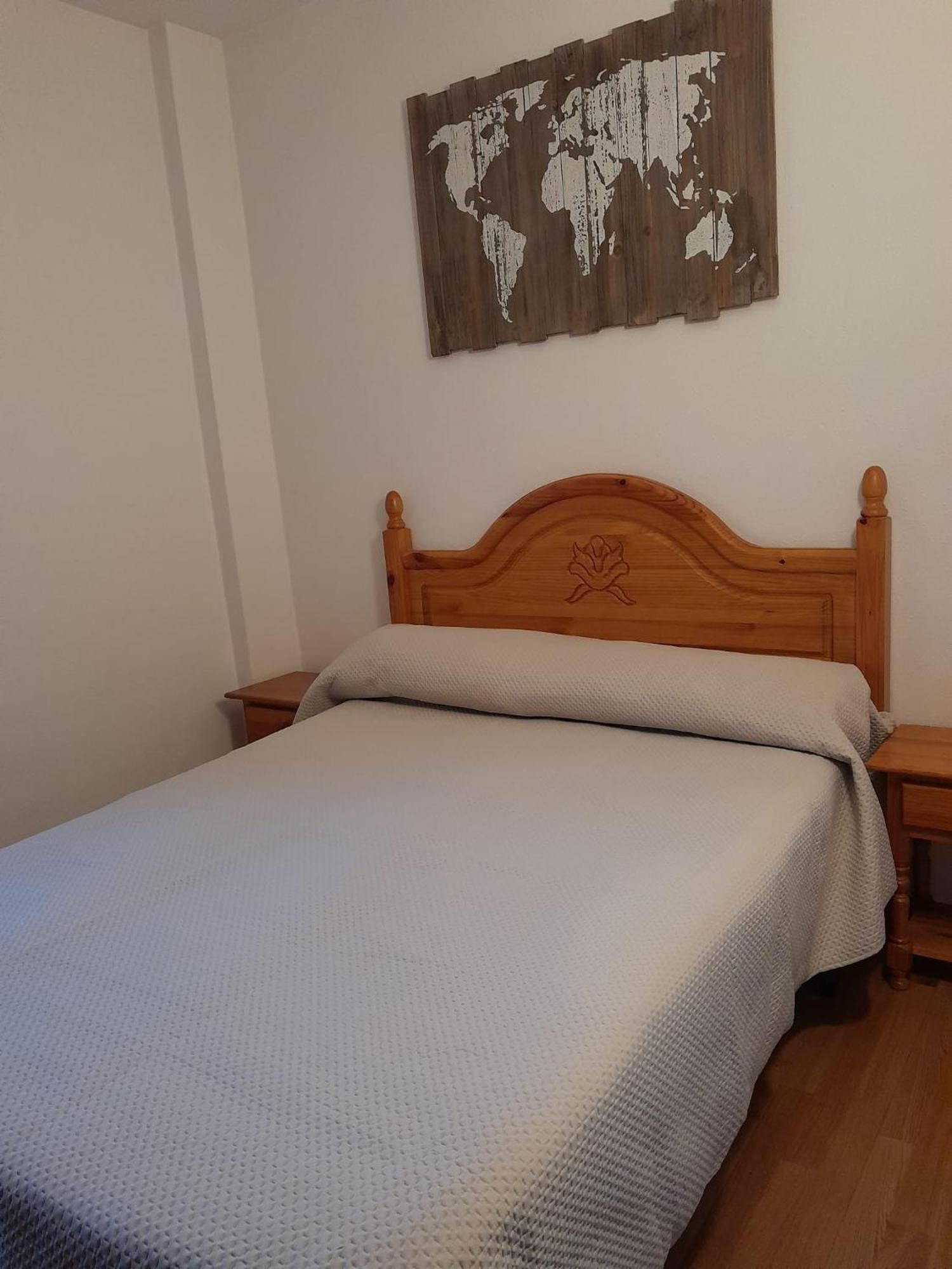 Apartamentos Nevados 24610 Benasque Luaran gambar